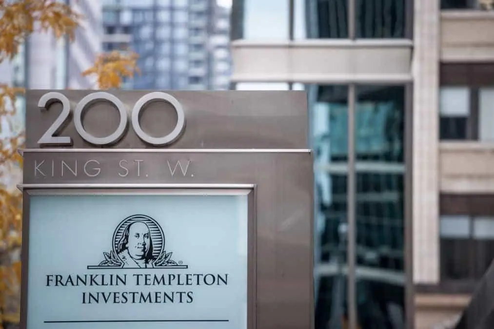 franklin-templeton-agrees-to-buy-coinfund-spinoff-to-expand-crypto-investment-offering-wsj