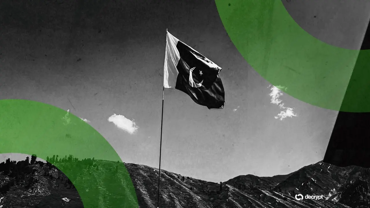 pakistan-lifts-8-year-crypto-banking-ban-trump-binance-deals