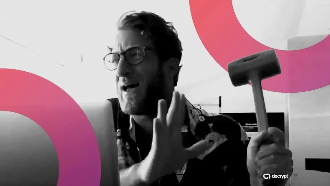 dave-portnoy-losing-millions-bitcoin-falls